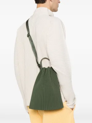 Homme Plissé Issey Miyake(オム プリッセ イッセイ ミヤケ)メンズ Homme Plissé Issey Miyake(オム プリッセ イッセイ ミヤケ)メンズ