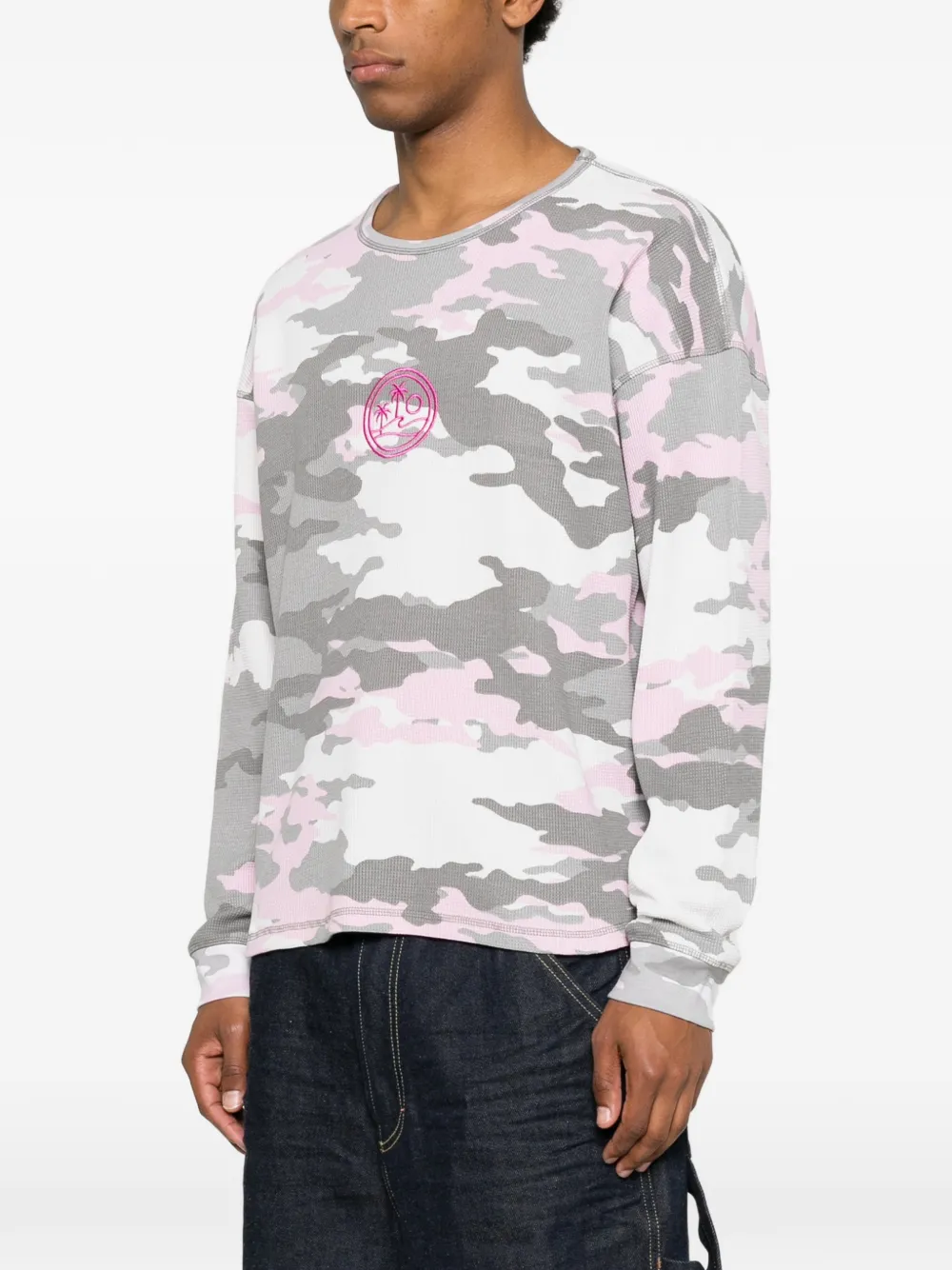 BLUE SKY INN Wafelgebreid T-shirt met camouflageprint Roze