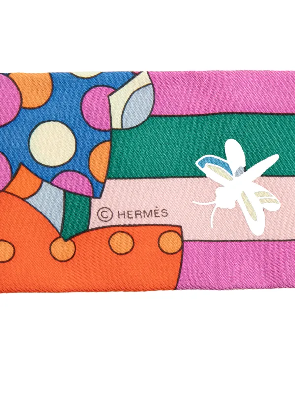 Hermès Pre-Owned 2000-2025 Les Murmures De La Foret Silk Twilly