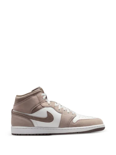 Jordan Air Jordan 1 Mid sneakers