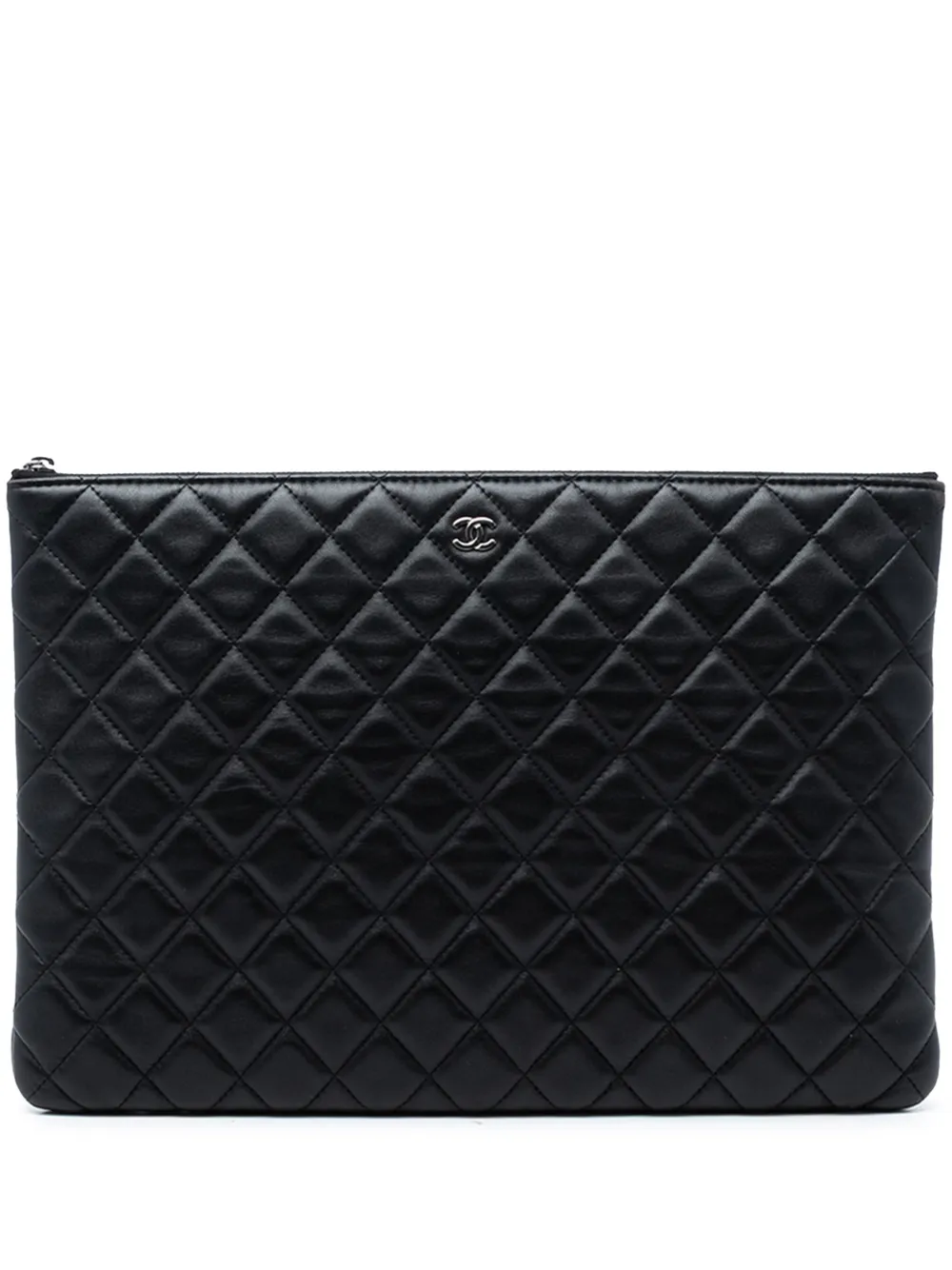 CHANEL Pre-Owned 2016-2017 Large Quilted Lambskin O Case clutch bag - Black