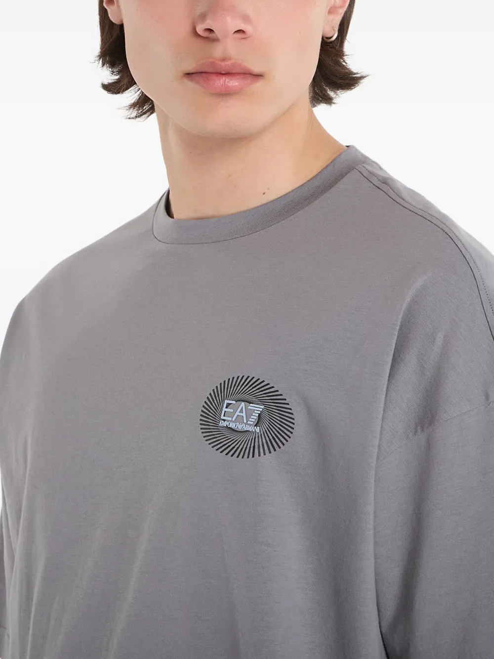 Ea7 Logo-print Graphic-back T-shirt In Gray