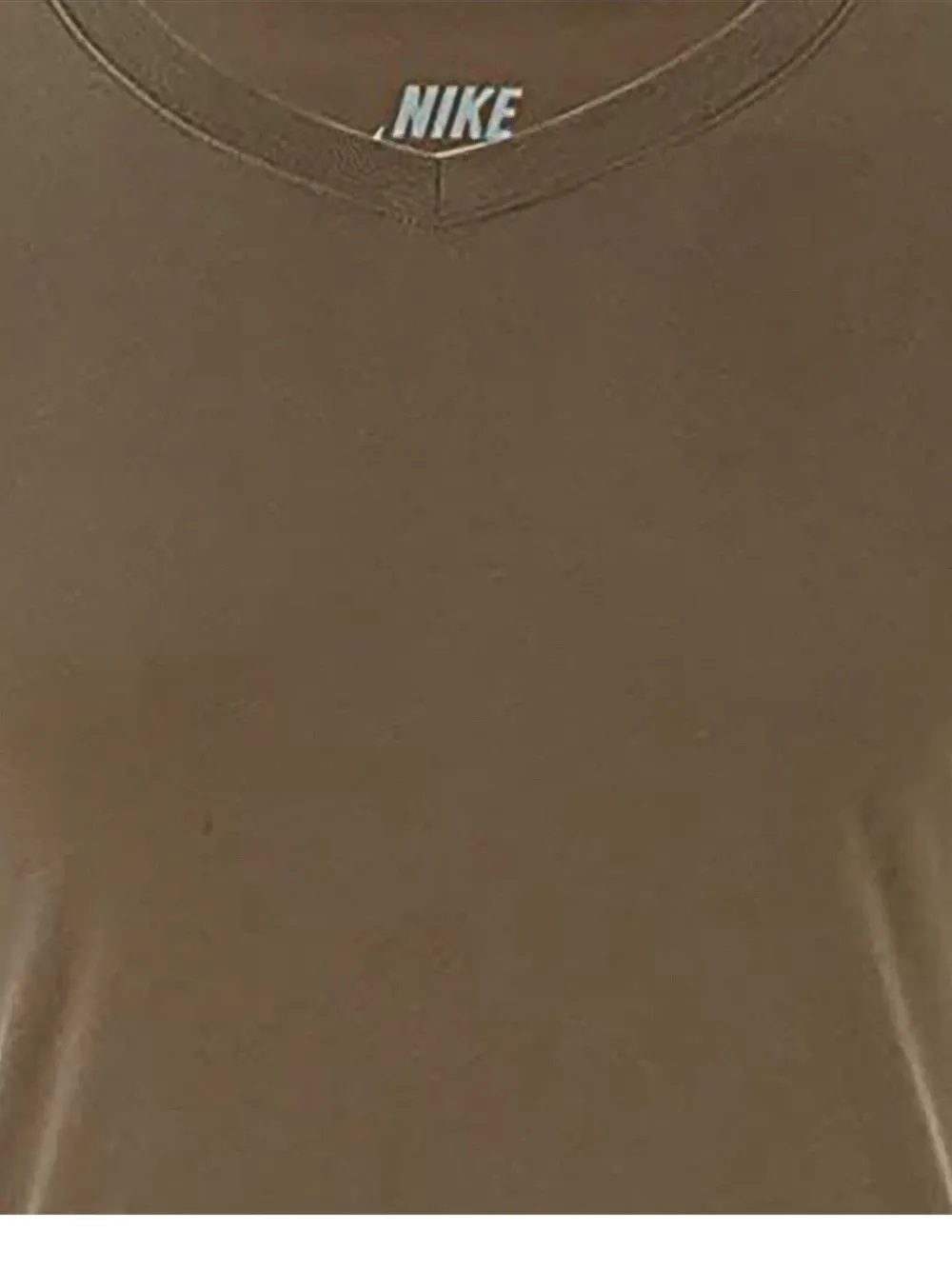 Nike T-shirt met V-hals Bruin