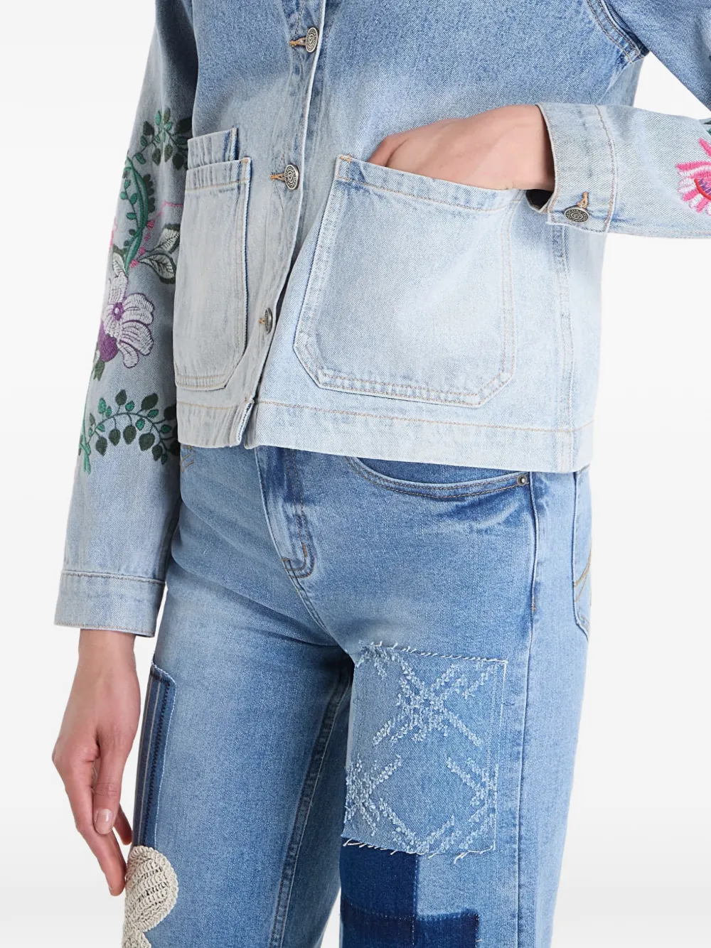 Desigual floral-embroidered denim jacket Blauw