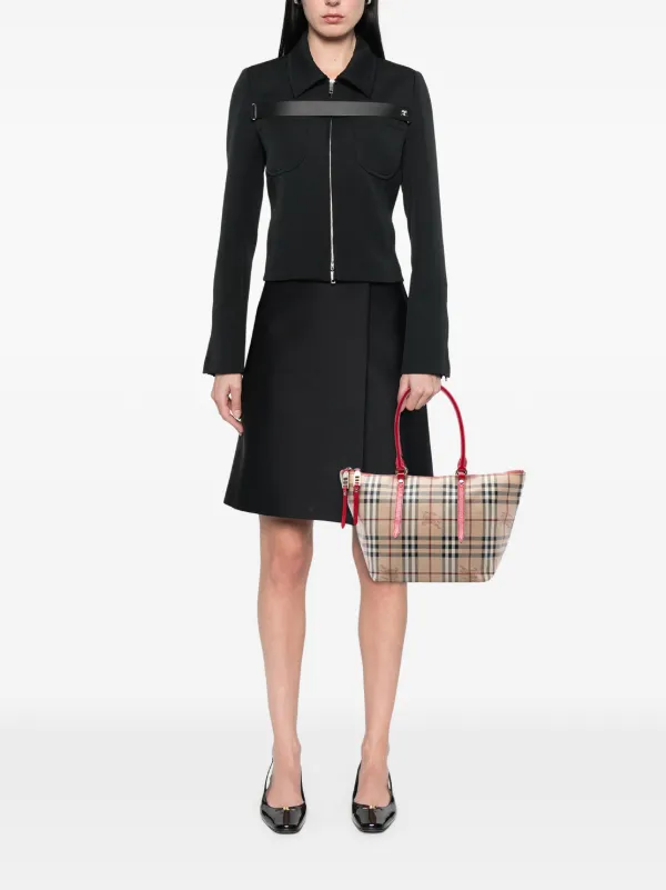 Burberry サイズUK4 バーバリー　新品未使用 35762915_67021629_600.jpg