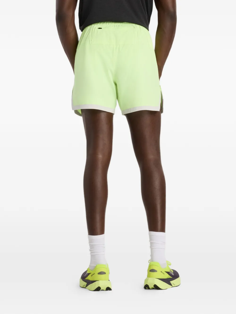 New Balance RC Essential shorts Groen