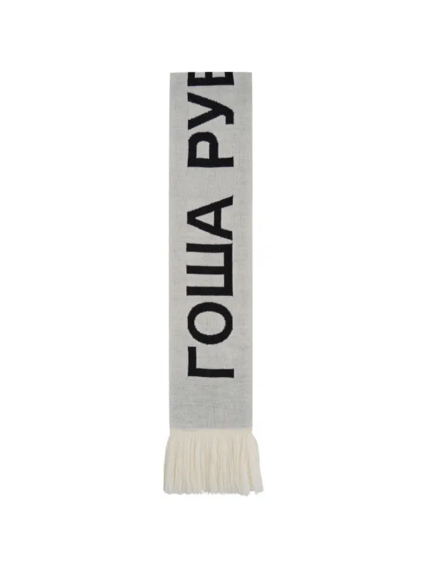 gosha rubchinskiy マフラー GOSHA RUBCHINSKIY logo-knit Fringed Scarf | Grey | FARFETCH