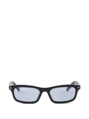 Prada Eyewear ロゴプレート サングラス | ブラック | FARFETCH JP
