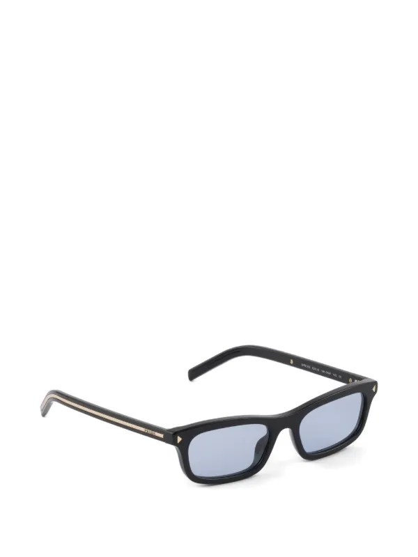Prada Eyewear ロゴプレート サングラス | ブラック | FARFETCH JP