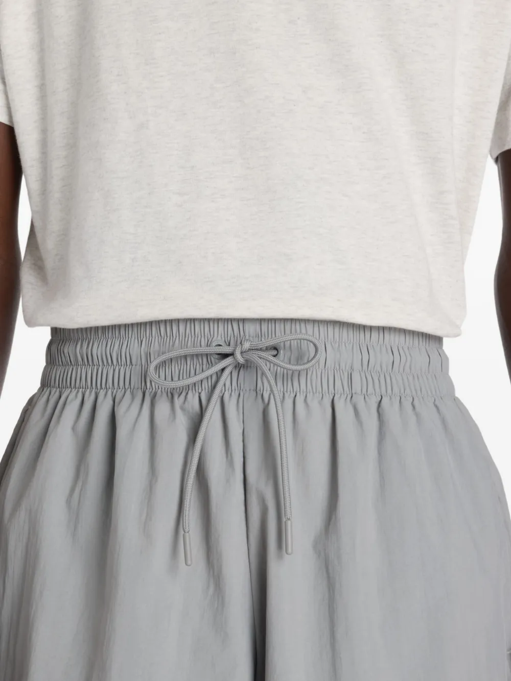 New Balance Sport Legacy 5" shorts Grijs