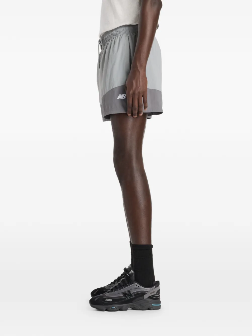 New Balance Sport Legacy 5" shorts Grijs