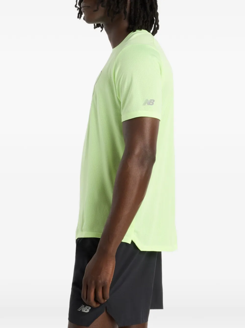 New Balance RC Essential V2 T-shirt met grafische print Groen