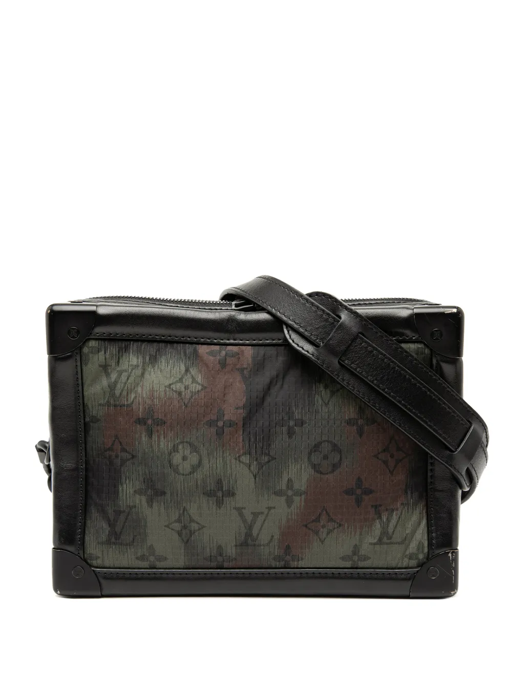 Louis Vuitton Pre-Owned 2020 Monogram Camouflage Nylon Soft Trunk crossbody bag - Verde