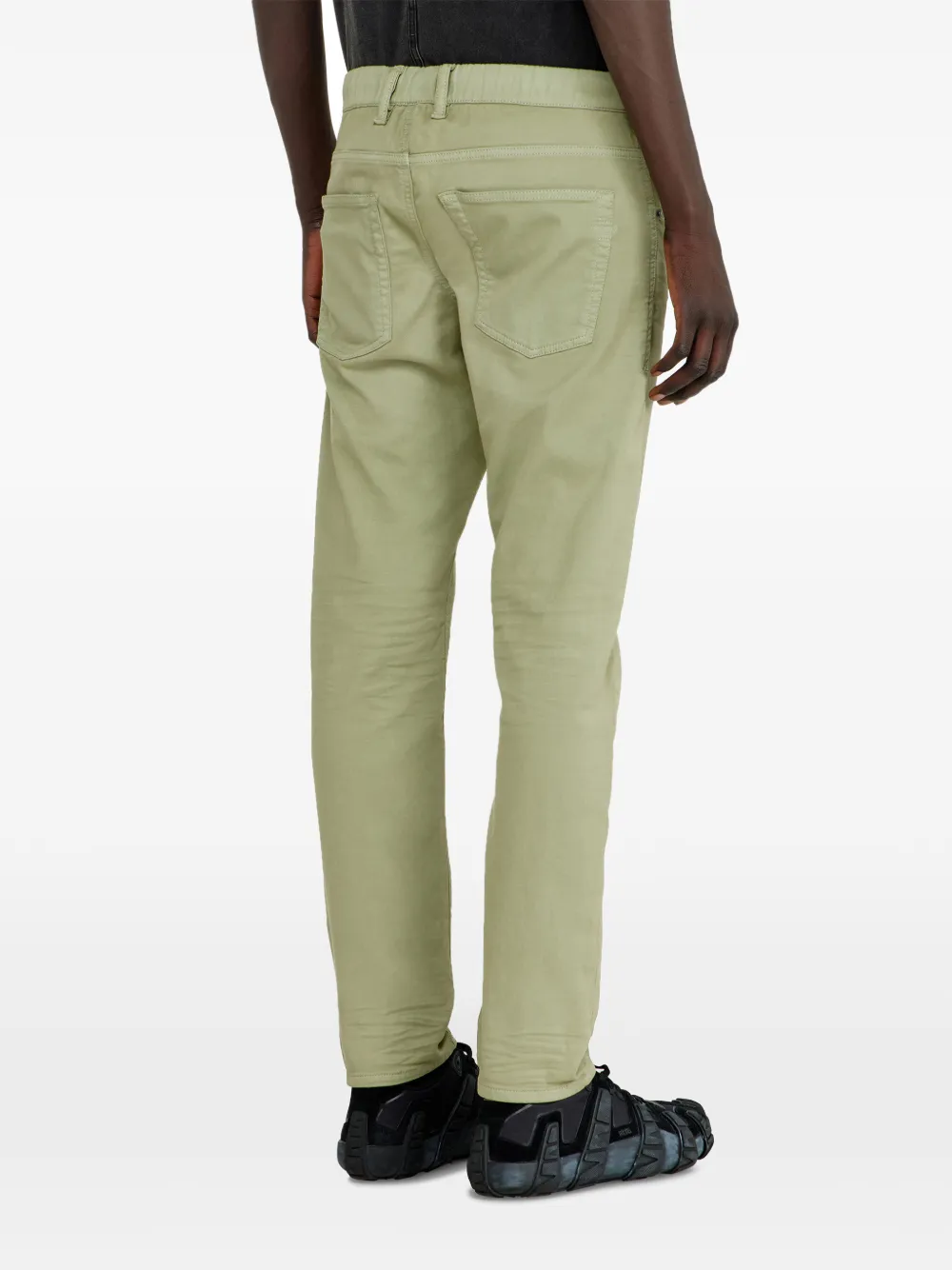 Diesel regular waist 2032 D-Krooley-BW Joggjeans Groen