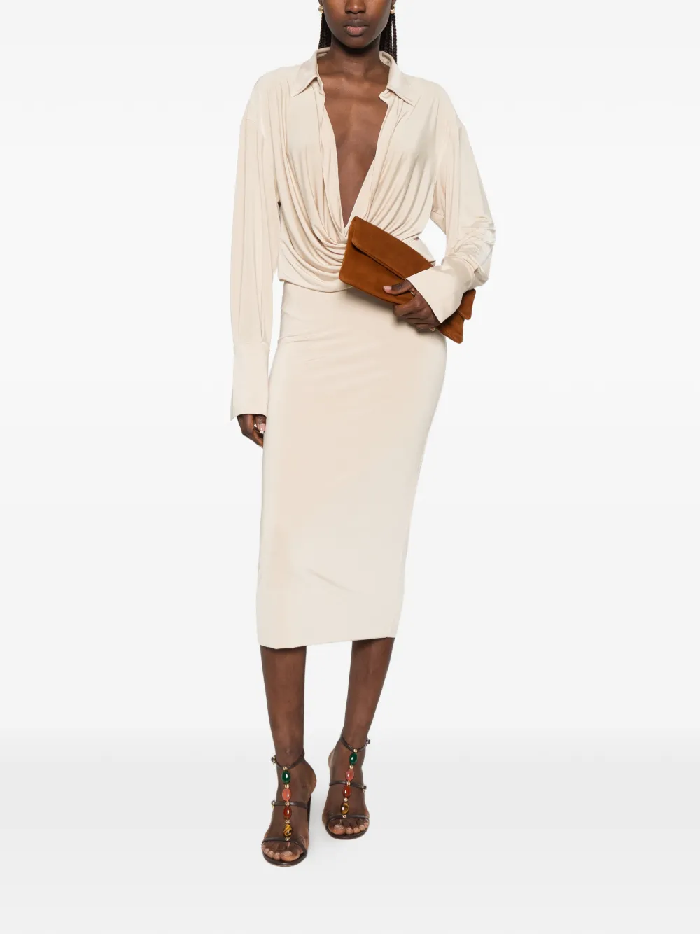 THE ANDAMANE Lilia jurk met gedrapeerde hals en lange mouwen Beige