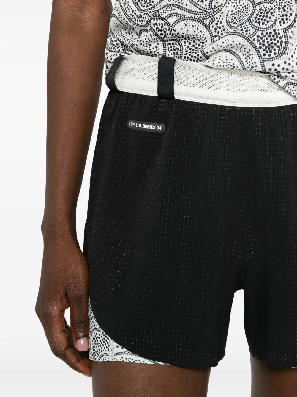 ASICS Metarun Split shorts Zwart