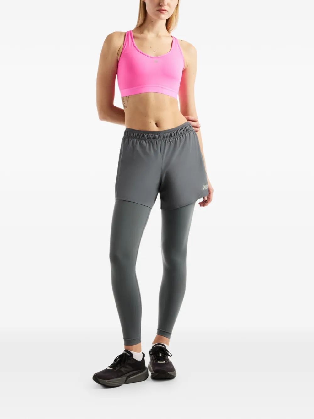 New Balance Essential Run bras Roze