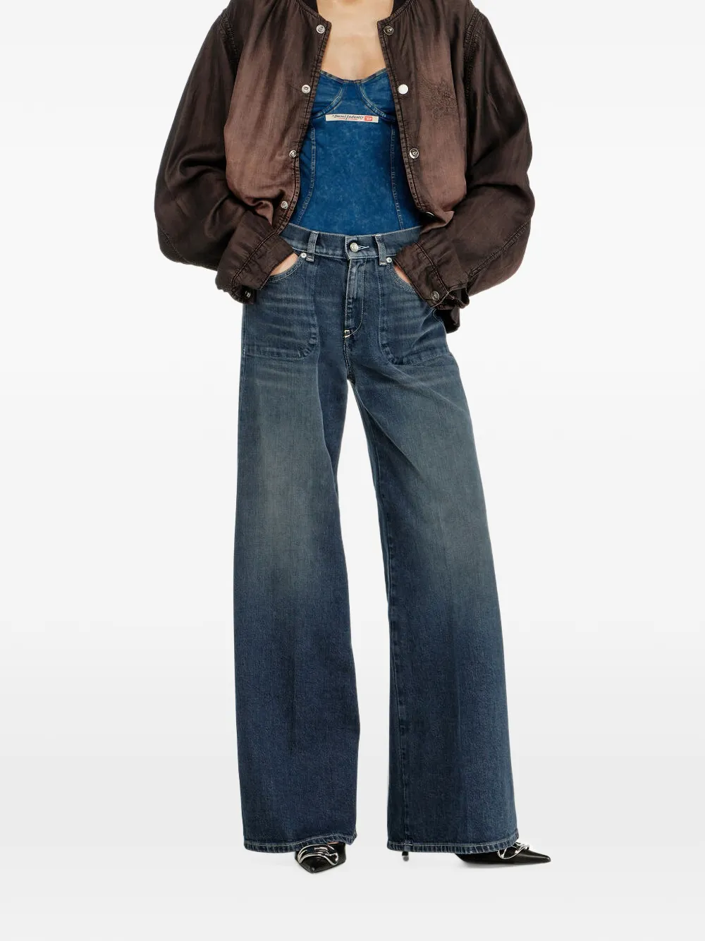 Diesel 1978 D-Akemi flared-leg jeans - Blau