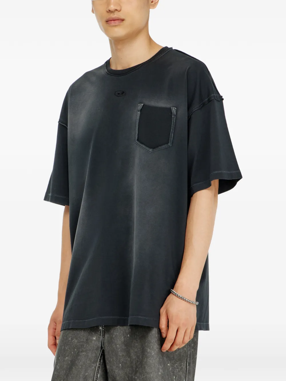 Diesel Vervaagd T-shirt met gescheurd zakdetail Zwart