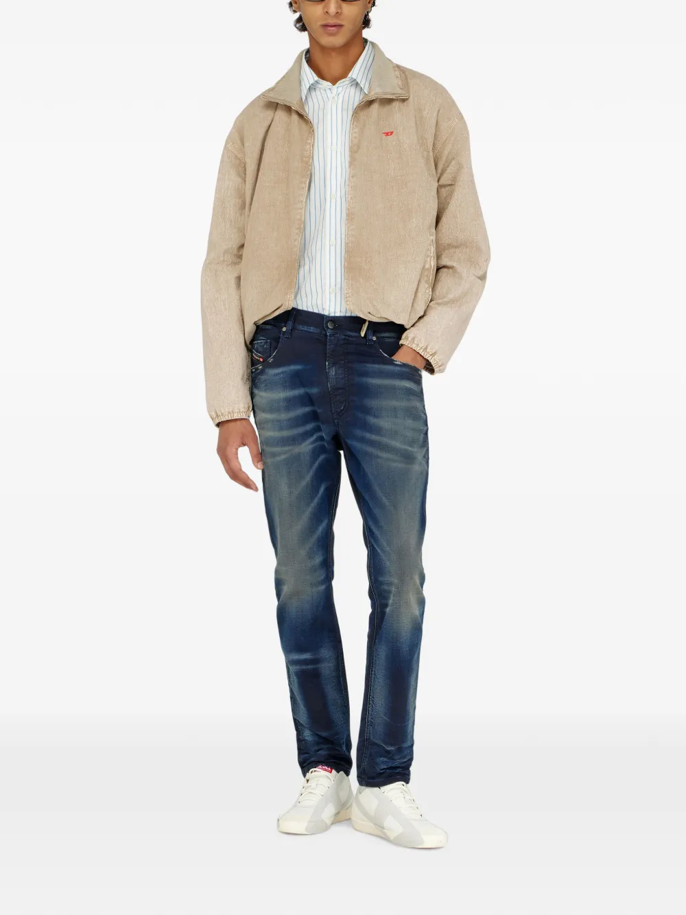 Diesel 2032 D-Krooley-BW Joggjeans jeans Blauw