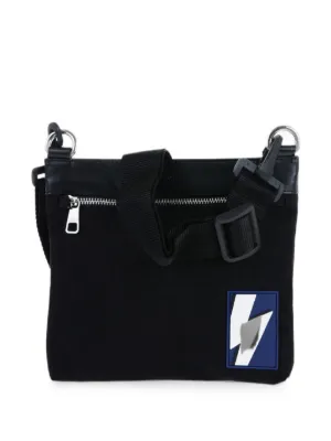 Neil Barrett ロゴパッチ ショルダーバッグ | ブラック | FARFETCH JP