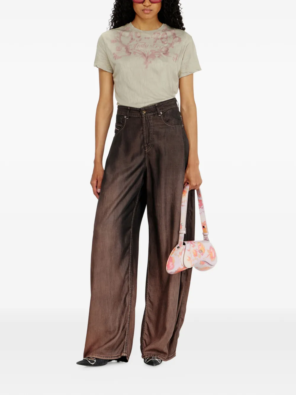 Diesel katoenen T-shirt met grafische print Beige