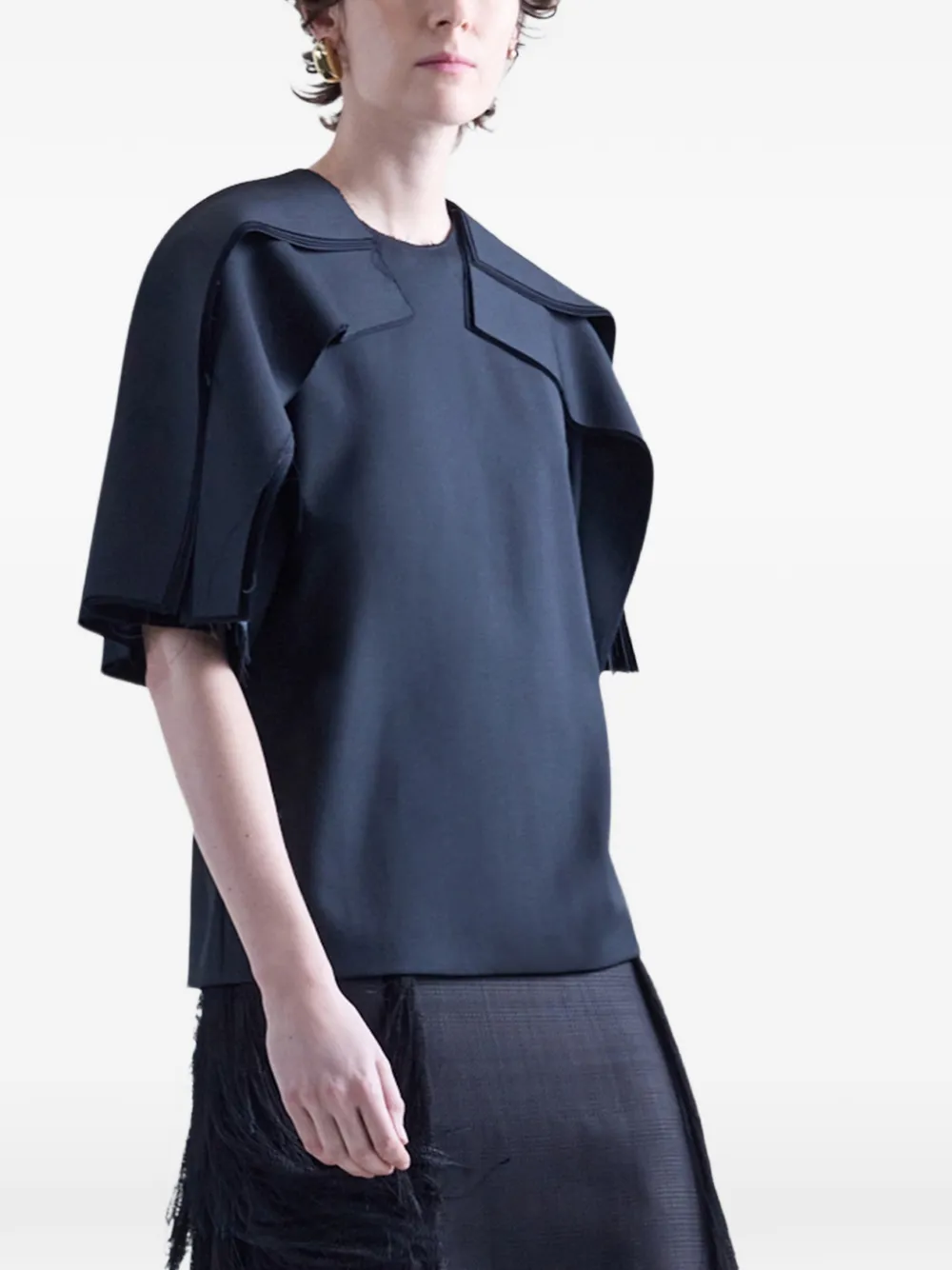 Fforme Peris Layered T-shirt in Black, view 4