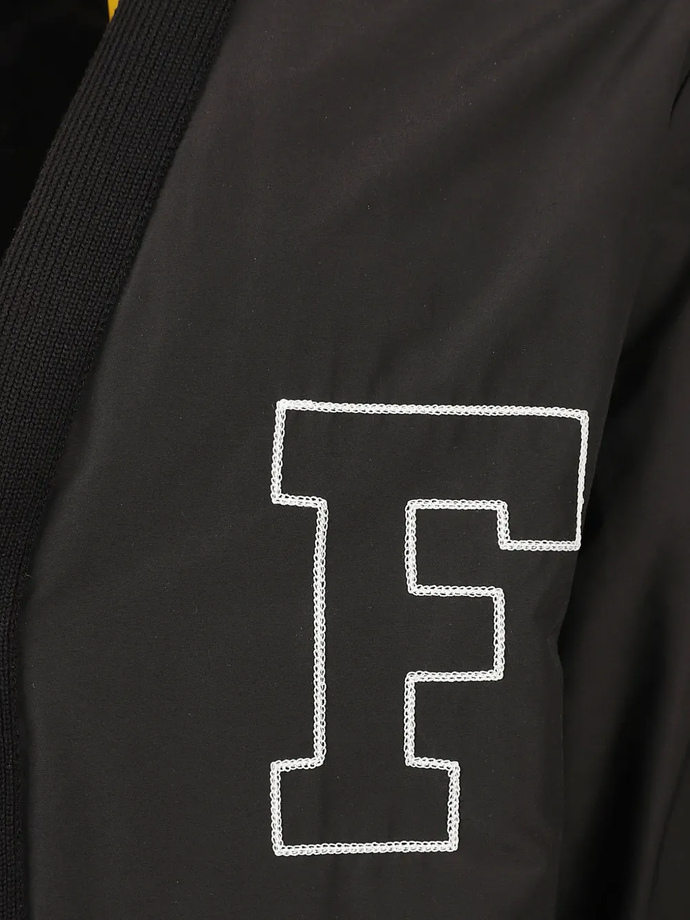 Moncler x FRGMT jack met logopatch Zwart
