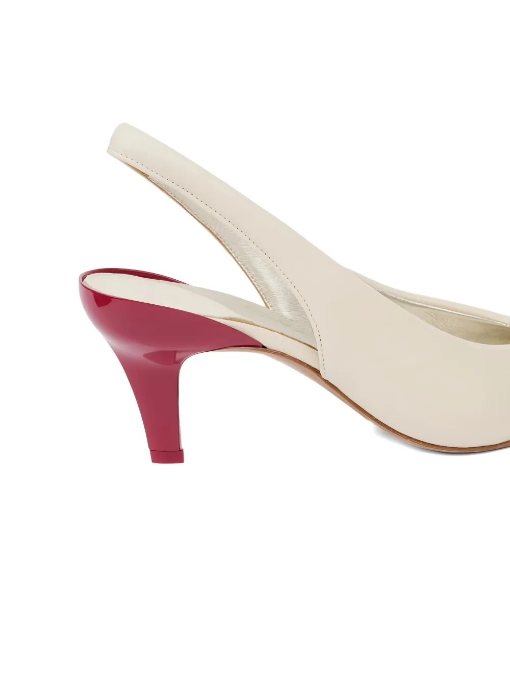 Chloé pointed-toe slingback pumps Beige
