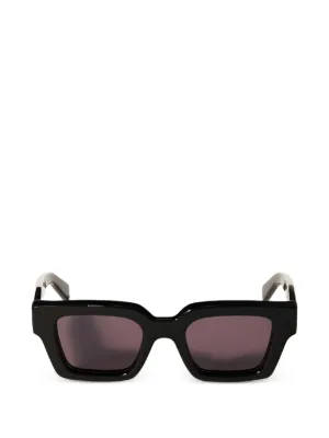 Off-White Eyewear スクエアフレーム サングラス | ブラック | FARFETCH JP