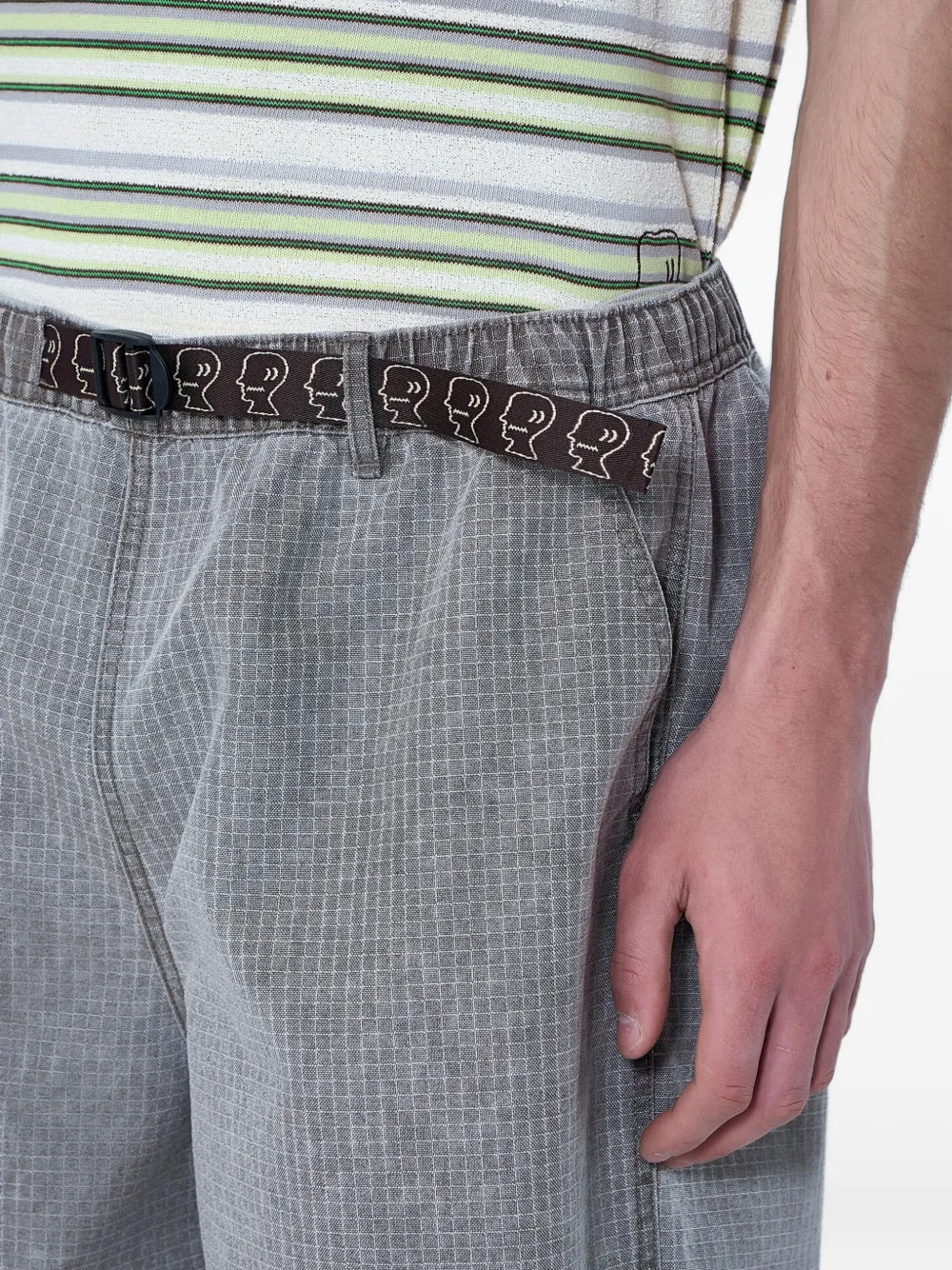 Brain Dead Shorts met ceintuur Bruin