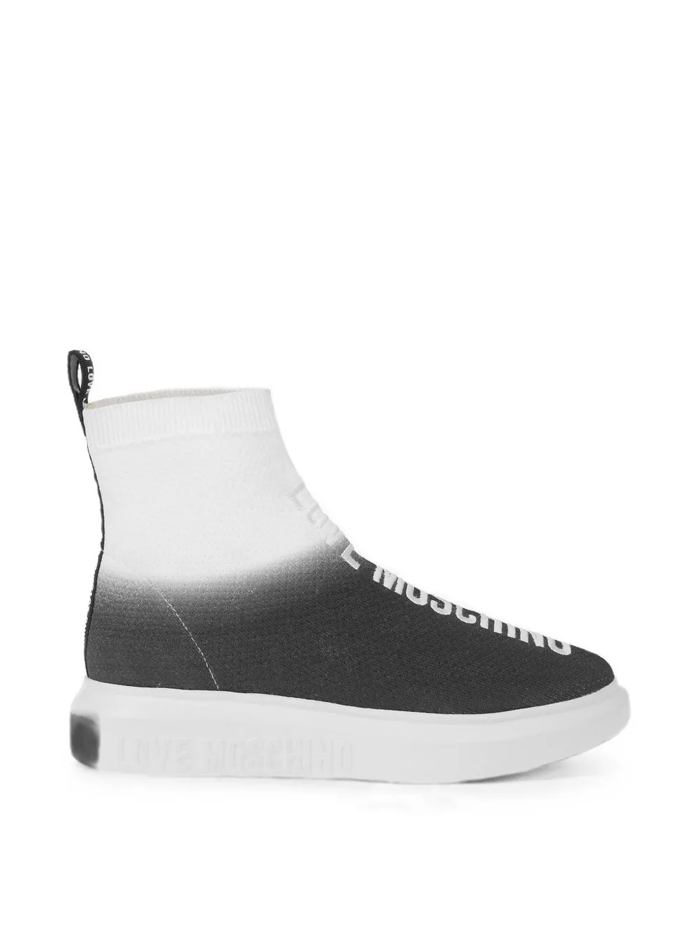 Moschino Love logo-embroidered sneakers Zwart