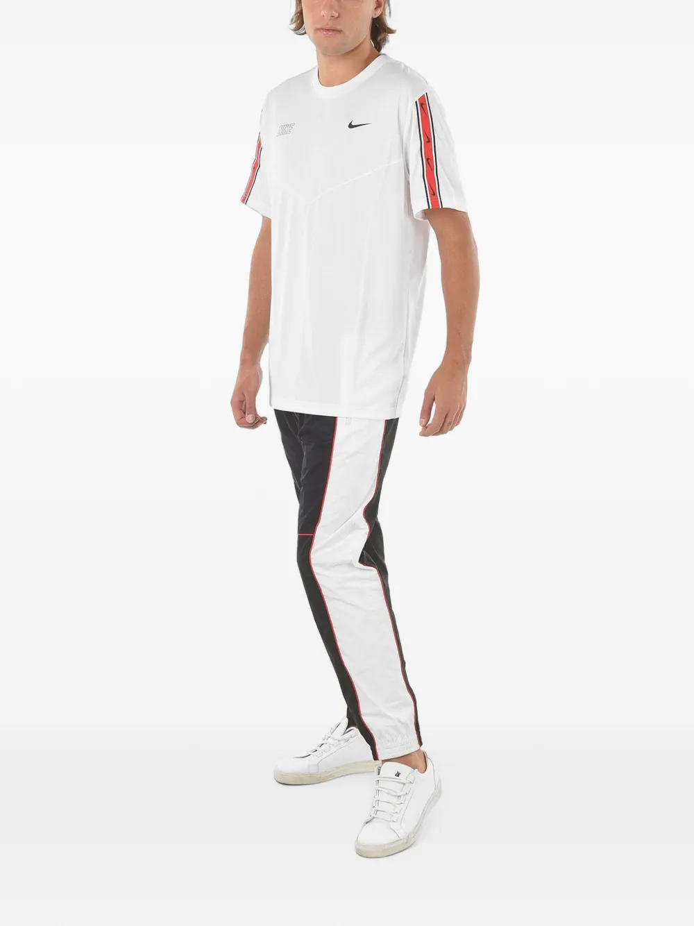 Nike logo-print T-shirt Wit