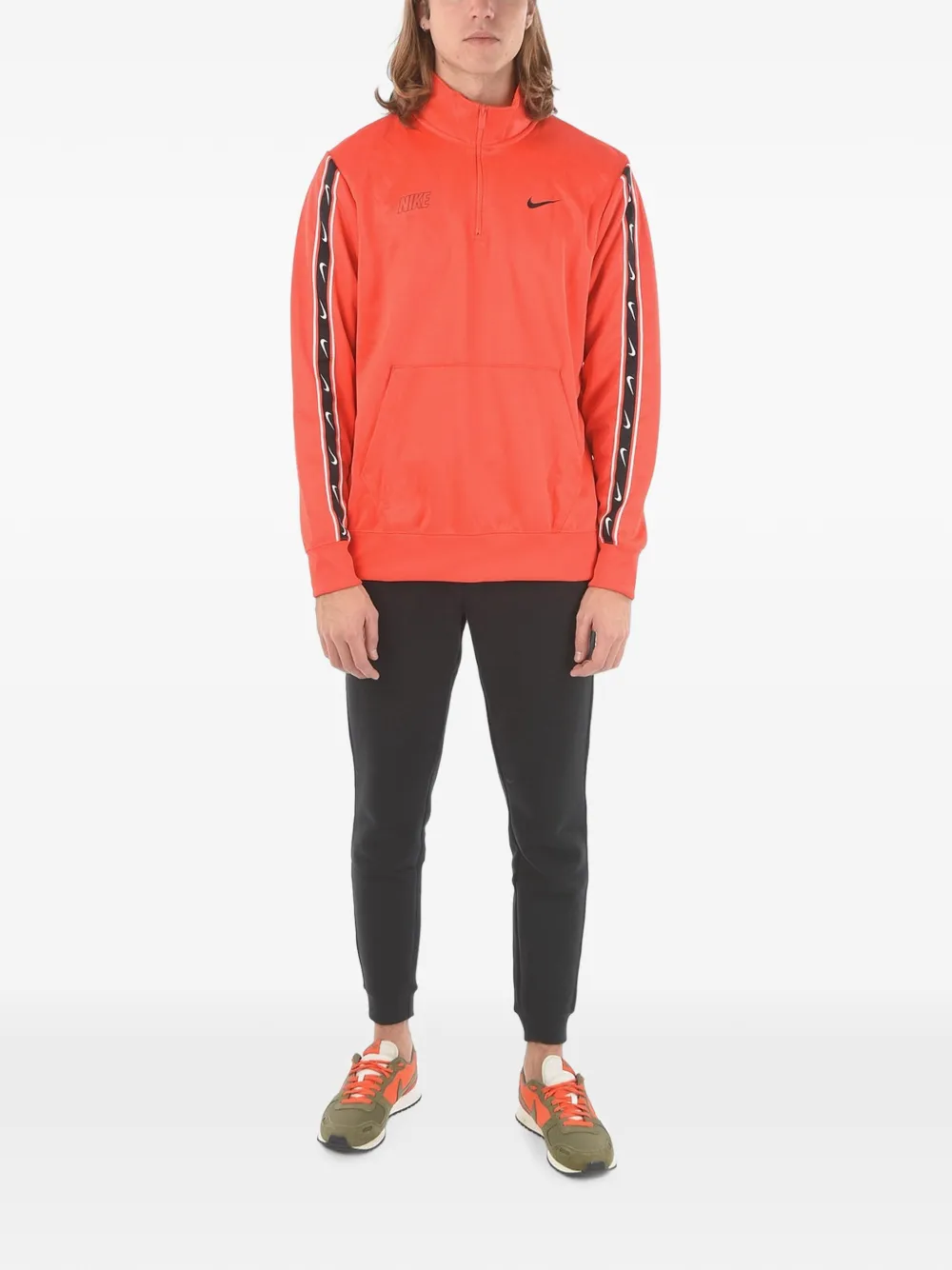 Nike logo-print half-zip sweatshirt Rood