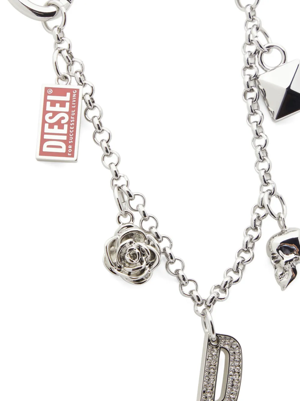 Diesel Sleutelhanger verfraaid met bedel en ketting Zilver