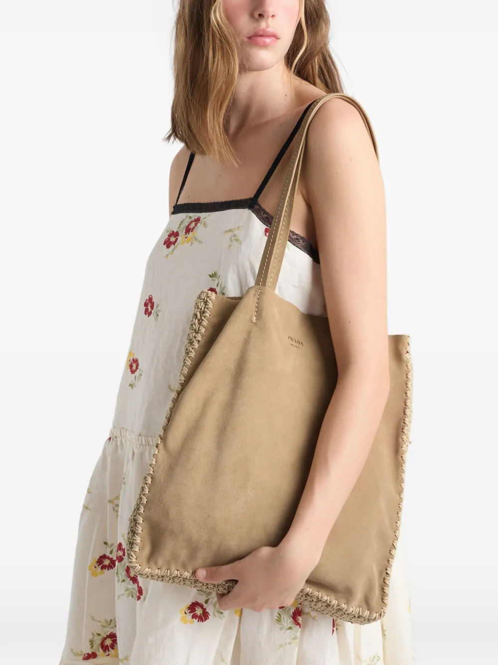 Prada Grote suède en gehaakte shopper Beige