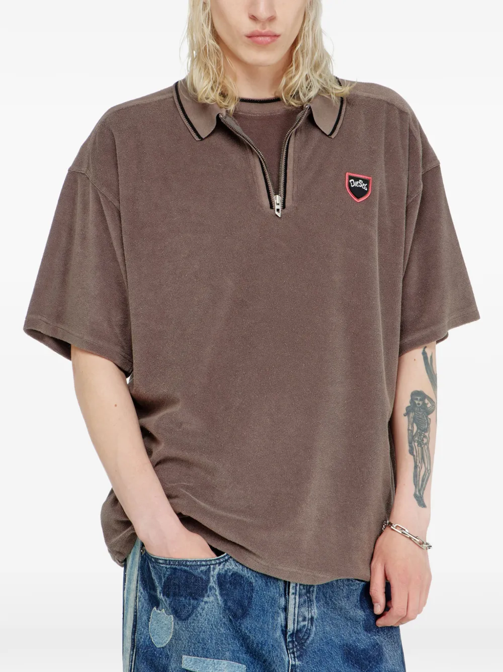 Diesel Chenille poloshirt met shield patch Bruin