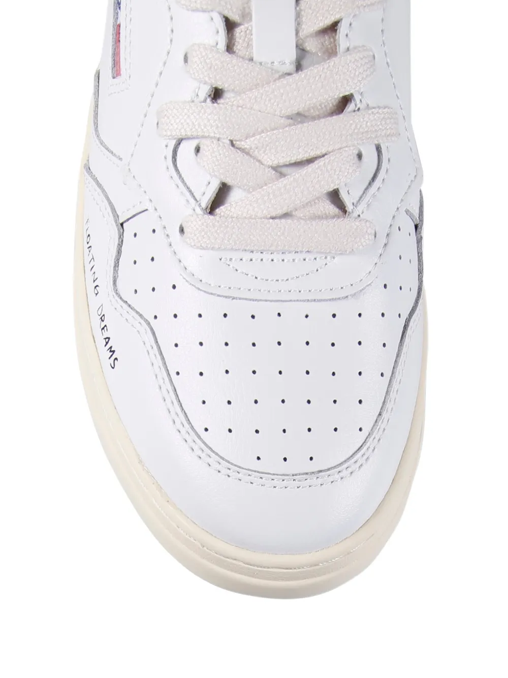 Autry Medalist perforated-detail logo-patch sneakers Wit