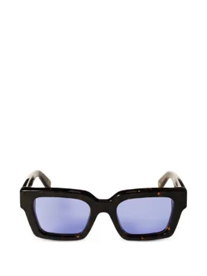 Off-White Eyewear スクエアフレーム サングラス | ブラック | FARFETCH JP