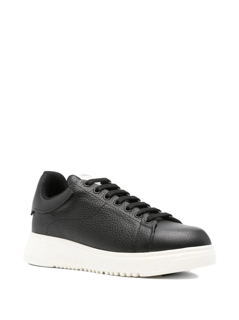 Emporio Armani Tumbled leren vetersneakers Zwart
