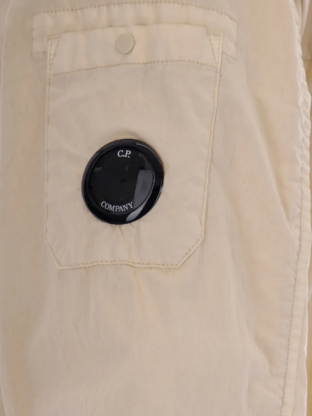 C.P. Company Shirtjack met opgestikte zak Beige