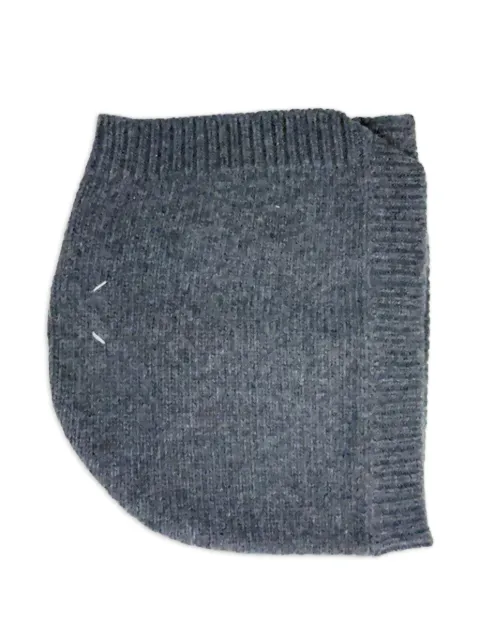 Maison Margiela Four Stitches button-fastening beanie hat