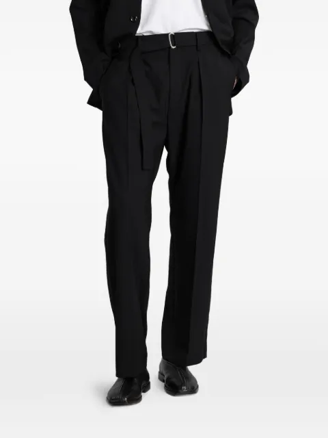 Attachment belted pleated trousers