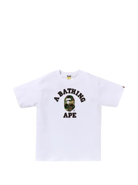A BATHING APE® playera Glitch Woodland