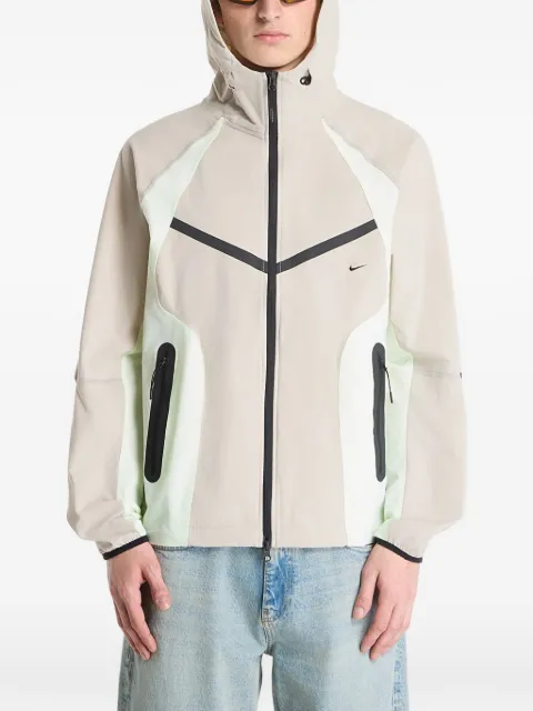 Nike chamarra Tech Windrunner
