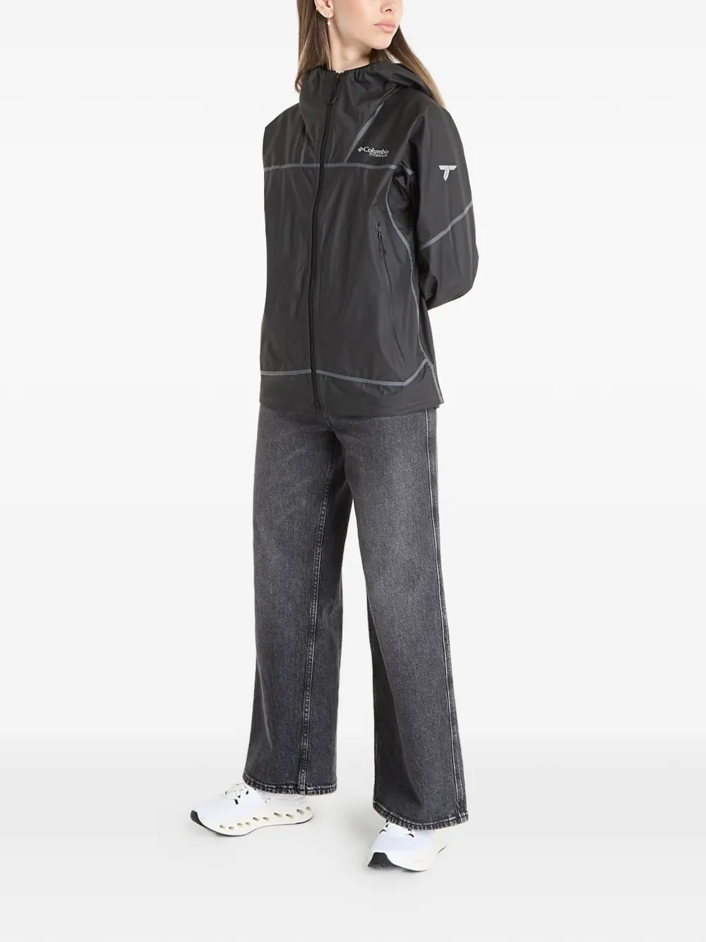 Columbia Cassiar Pro jack met capuchon Zwart