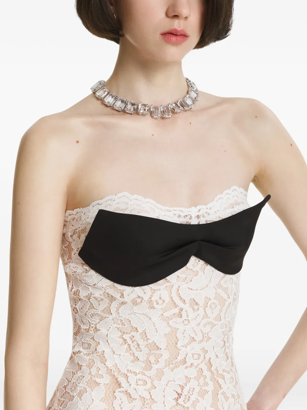2310 STUDIO Jurk met strikdetail Wit