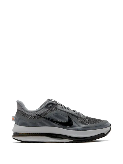 Nike 에어 줌 페가수스 스니커즈