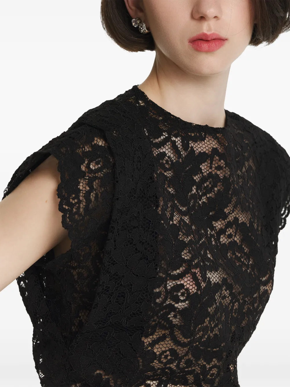 2310 STUDIO Top met gewelfde afwerking en kant Zwart