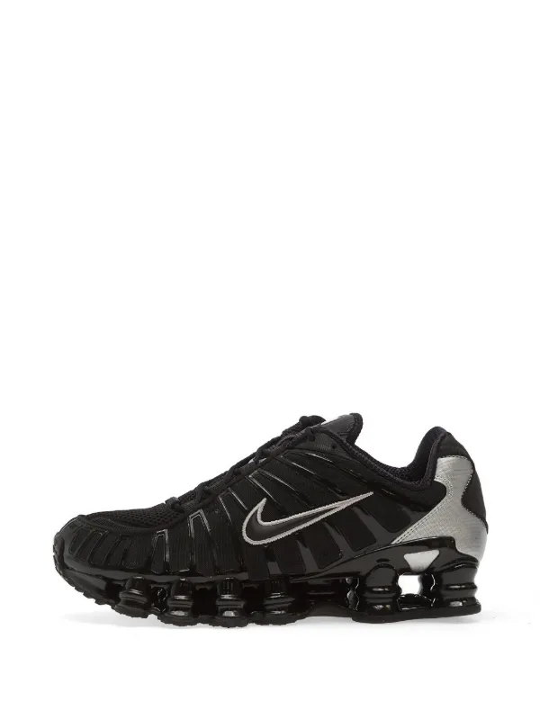 Nike Shox TL スニーカー | ブラック | FARFETCH JP